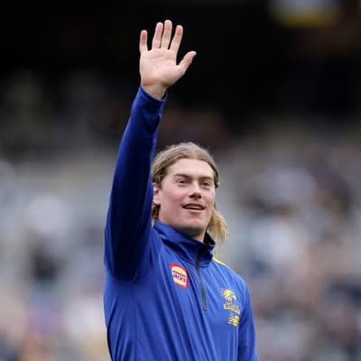 Eagles back $20-million man Reid to handle the hype