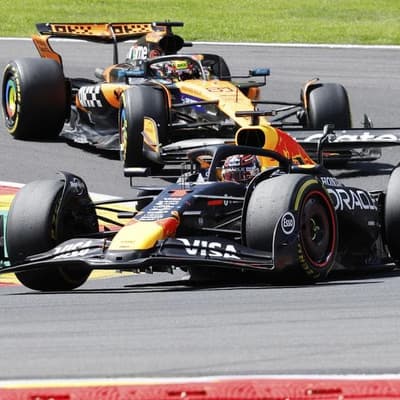 Verstappen too quick for Piastri in Belgium sprint