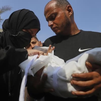 Gaza baby starves to death weighing less than when born