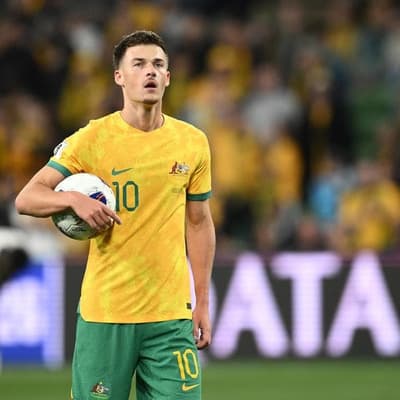 World Cup-chasing Socceroo Hrustic seals club move