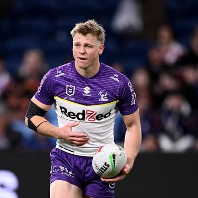 Wishart Storms in for No.7 jersey, Cobbo recalled