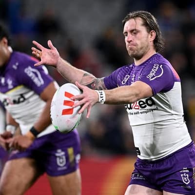 Munster steps up as Storm stay in top-two fight