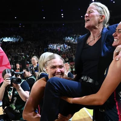Vixens coach McKinnis leaves mark in fairytale finish