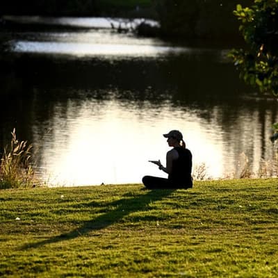 Younger Australia is facing a loneliness 'epidemic'