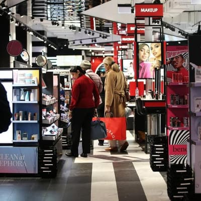 Upward spending trend unlikely to shift needle on rates