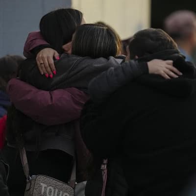 'Tragedy hits us hard', five Chilean miners found dead