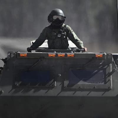 Defence force recruitment has biggest surge in a decade