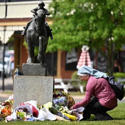 Coroner to hold inquest into pub crash that killed five