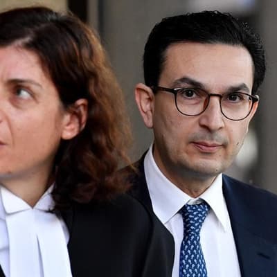 'Hero' surgeon loses defamation case against Nine