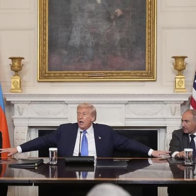 US announces peace deal between Azerbaijan, Armenia