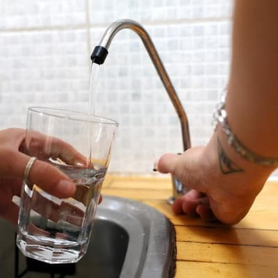 Cover-up claims over 'forever chemicals' in tap water