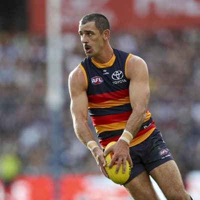 High-flying Crows call on veteran duo for hoodoo clash