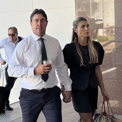 Matt Wright blew up at pilots who went to the pub