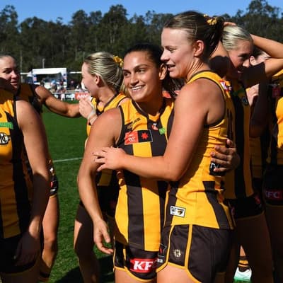 Hawks lay down their marker with thrilling first-up win