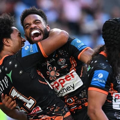 Loss leaves misfiring Manly 'sitting there hoping'