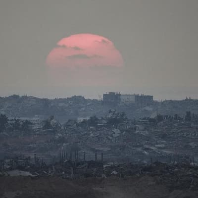 Palestinians leave Gaza City ahead of Israeli offensive