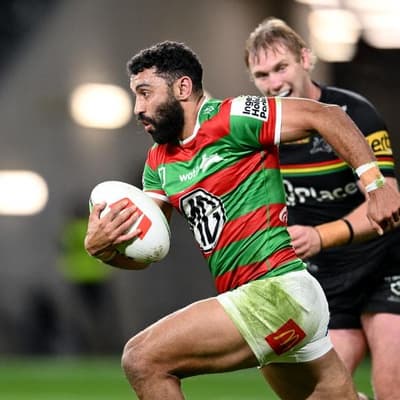 Pain won't stop Graham rushing field for AJ's milestone