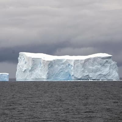 Antarctica's 'abrupt changes' spell climate warming