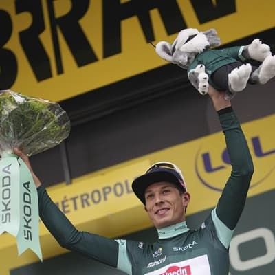 After broken bones, Philipsen breaks sprinters' hearts