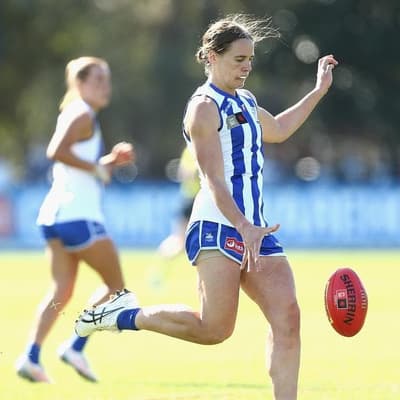 Garner reaches new heights as Kangaroos smash Power