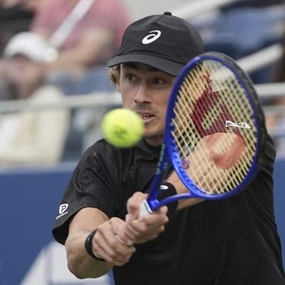 De Minaur leads way as Aussie aces serve up success
