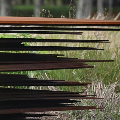 Australia risks losing green iron race after head start