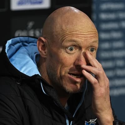 Sharks urged to keep focus as top-four battle heats up