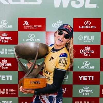 Picklum joins Australian greats as world surf champion