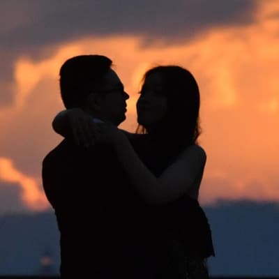 Dil-don't share your data with an online sex toy server