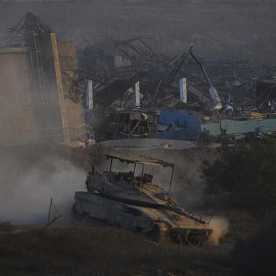 Israeli military pushes further into Gaza City