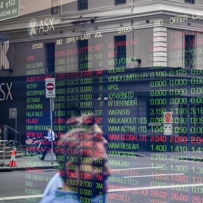 Banks bolster bourse as Australian shares rebound