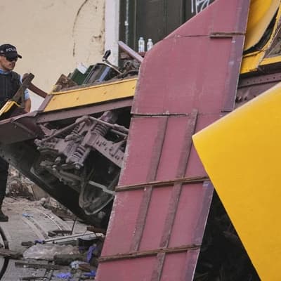 Death toll in Portugal streetcar crash rises to 17