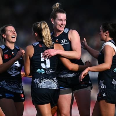 Two hurt as Blues continue strong start to season