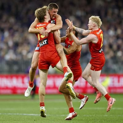 Hard to Swallow: Dockers sunk late by Suns in thriller