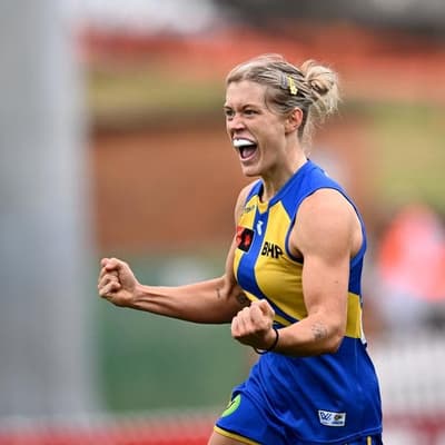 Life's a breeze as Daisy's Eagles down Port