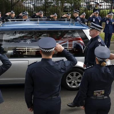 'Steve Irwin gene': slain veteran cop's bravery saluted