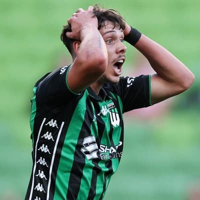Union's bold salary cap bid for jobless United players