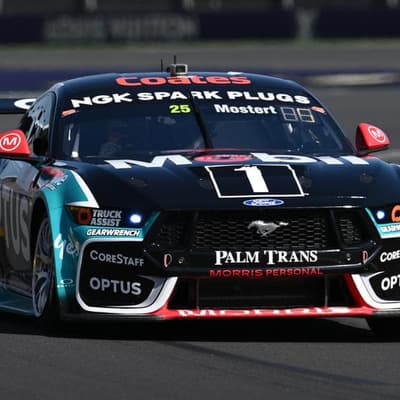 Mostert feeling finals footy fever in Supercars hunt