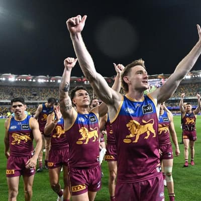 Lions roar, shrug Suns to book Magpies MCG date