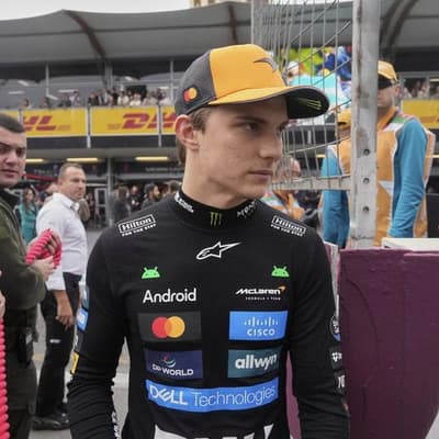 Piastri crashes out in Baku to end calamitous weekend