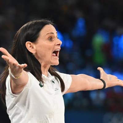 Opals coach without WNBA gig after shock Liberty move