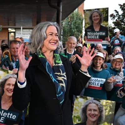 Independent MP victorious as Liberals abandon challenge