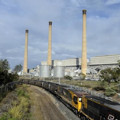Push to shut coal plant early sparks political fight