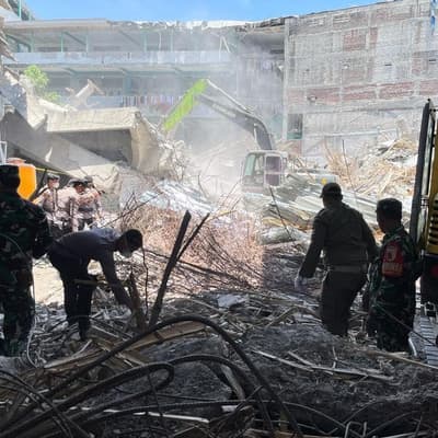 Death toll from Indonesian school collapse rises to 37