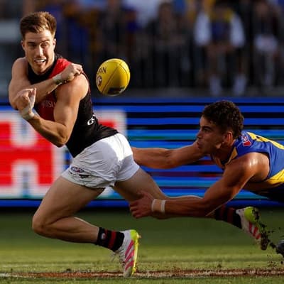 Bombers didn't offer more cash to unhappy captain
