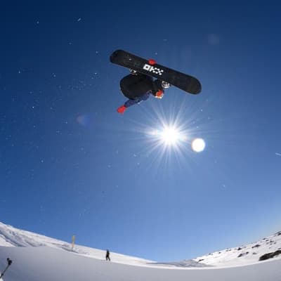 Olympic gold no pipe dream for snowboard king James