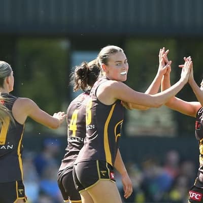 Key forward fires Hawks past Suns into AFLW's top two