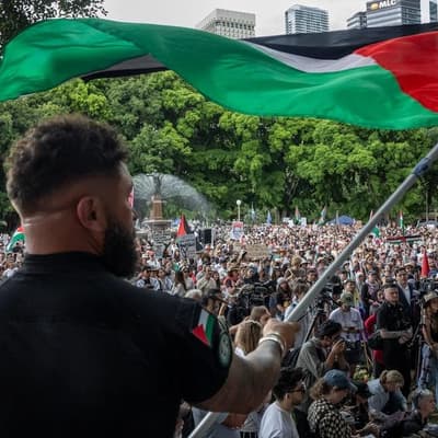 Gazan Aussies doubt peace as leaders praise Trump