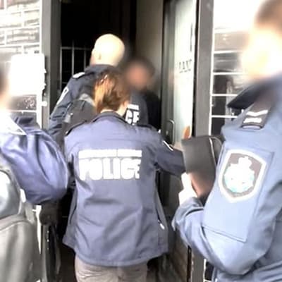 Man allegedly sent $650k to sanctioned Iran banks