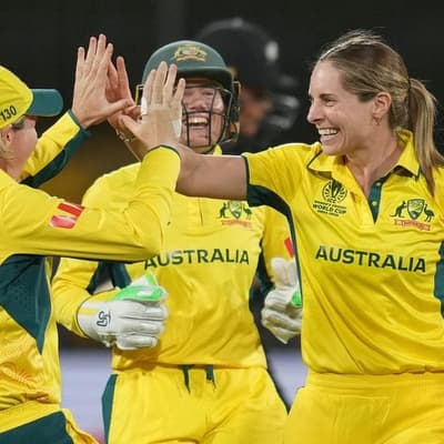 World Cup rests make Molineux's return a rollercoaster